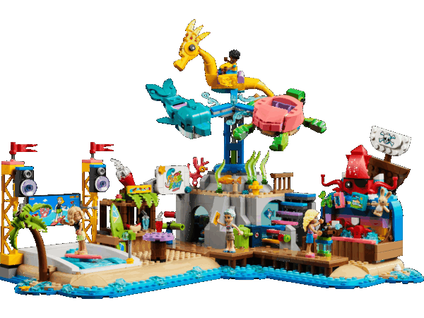 Le parc d’attractions à la plage