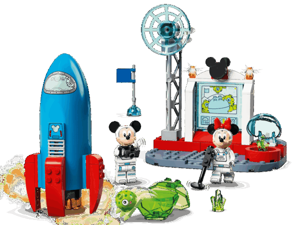 La fusée spatiale de Mickey Mouse et Minnie Mouse