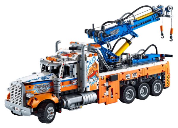 Le camion de remorquage lourd